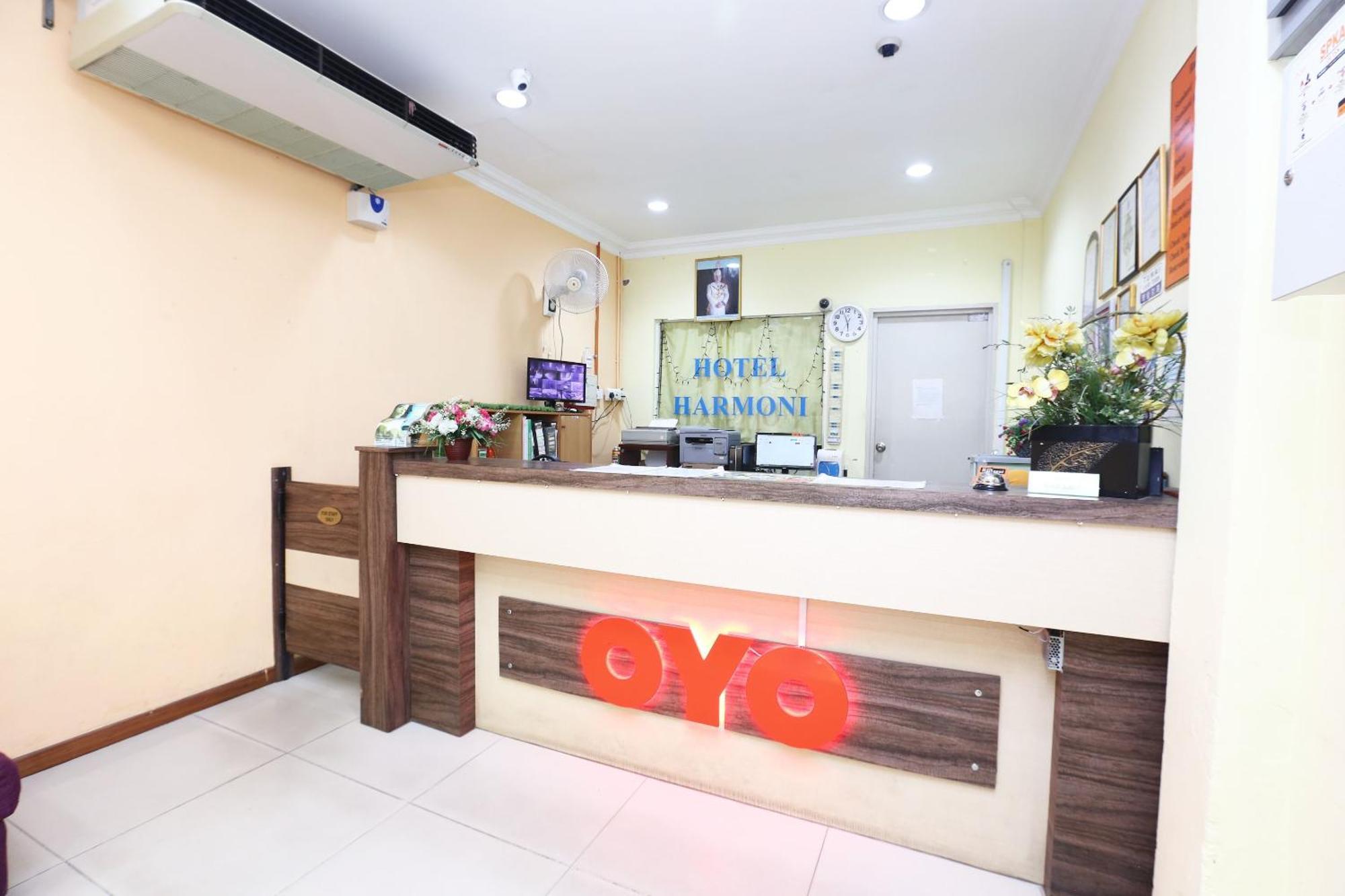 Super Oyo 89651 Harmoni Hotel Kota Bharu Exterior foto